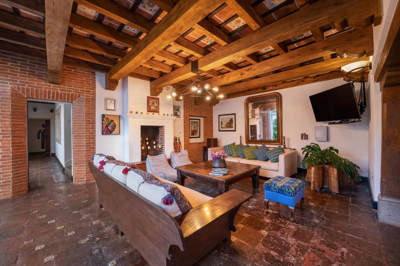 Barbara'S Boutique Hostel Antigua ภายนอก รูปภาพ