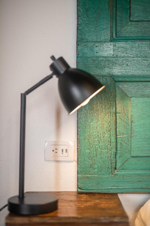 Barbara'S Boutique Hostel Antigua ภายนอก รูปภาพ