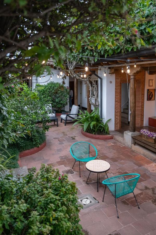 Barbara'S Boutique Hostel Antigua ภายนอก รูปภาพ