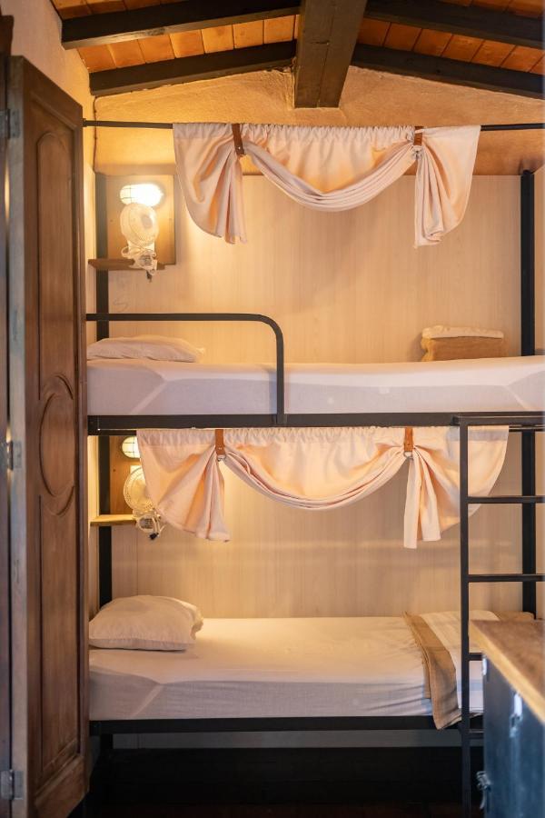 Barbara'S Boutique Hostel Antigua ภายนอก รูปภาพ