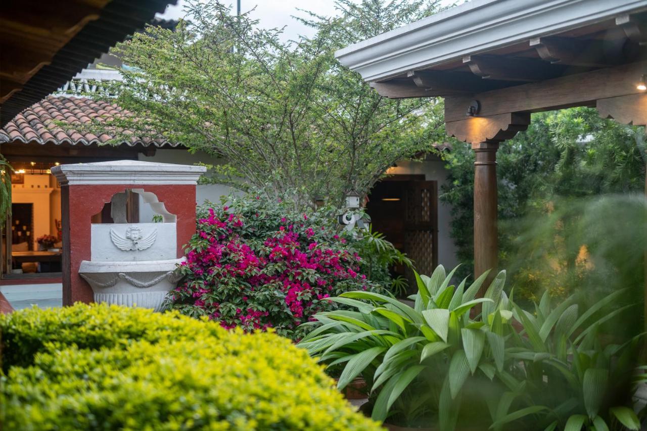 Barbara'S Boutique Hostel Antigua ภายนอก รูปภาพ