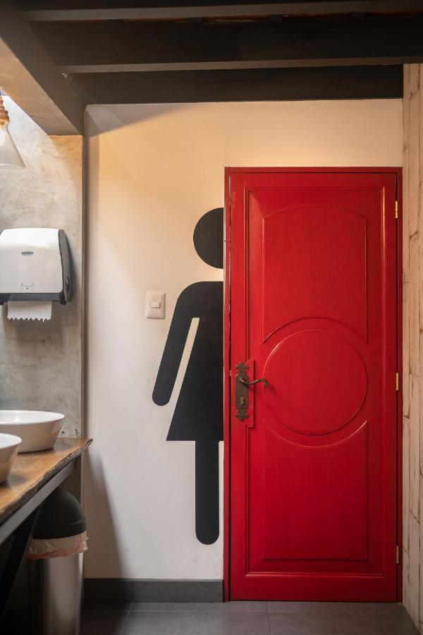 Barbara'S Boutique Hostel Antigua ภายนอก รูปภาพ