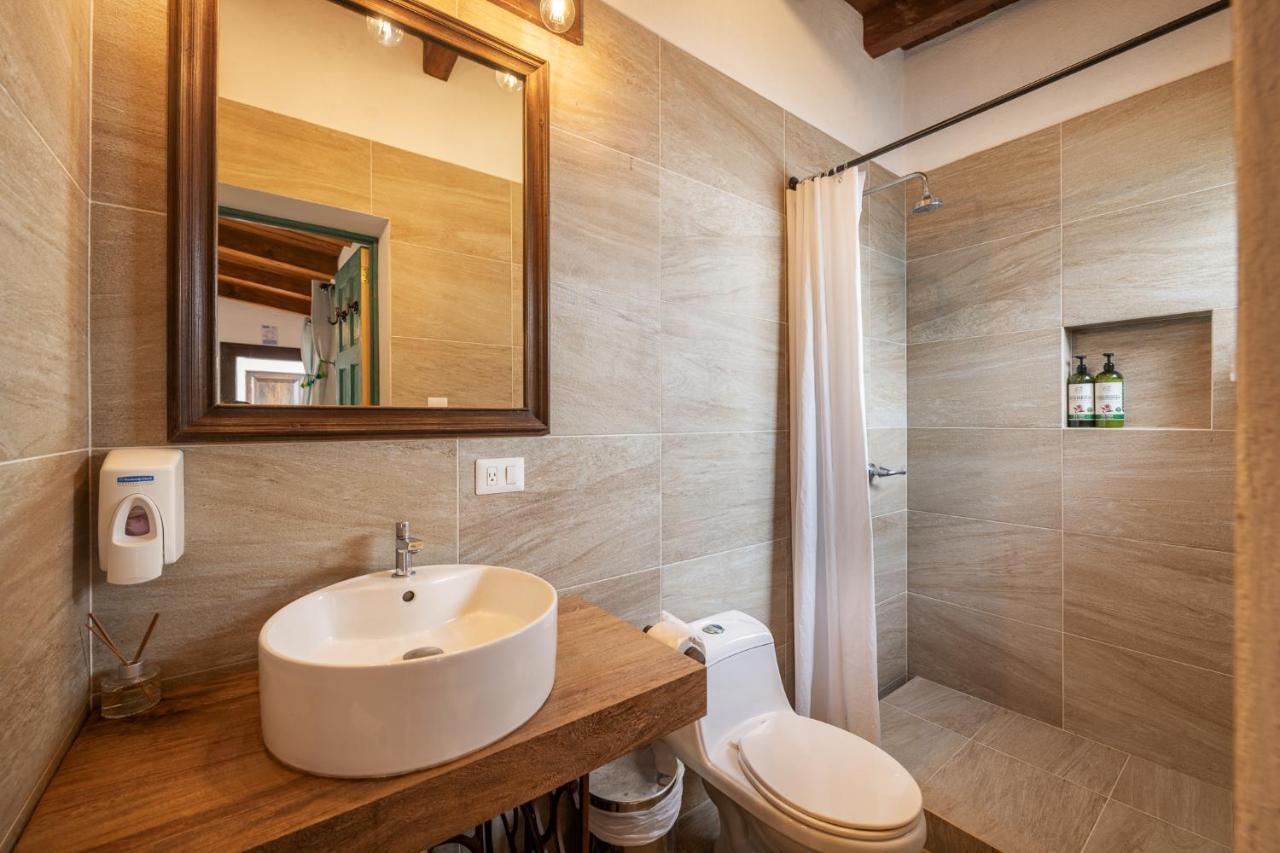 Barbara'S Boutique Hostel Antigua ภายนอก รูปภาพ